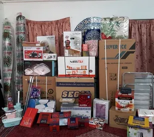 اهدای جهیزیه و توزیع بسته های حمایتی در ناحیه امام خمینی(ره)