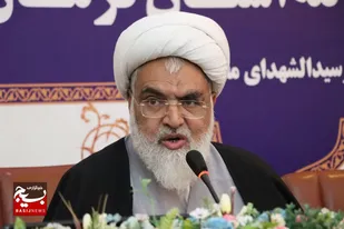 پاسداران، وارثان امام حسین (ع) و حافظان انقلاب هستند