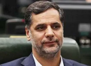 کسانی که می خواهند فتنه را کوچک کنند خود فتنه گر هستند