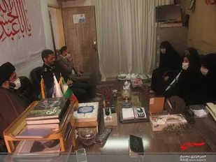 دیدار خواهران حوزه بسیج نرجس خاتون(س) با مسئول دفتر نمایندگی ولی فقیه سپاه مانه وسملقان