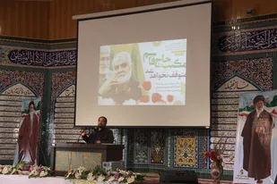 تشییع میلیونی شهید سلیمانی هیمنه استکبار جهانی را در هم شکست