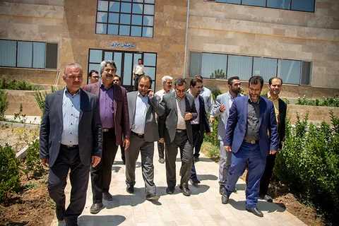 بازدید اعضای کمیسیون آموزش و تحقیقات مجلس و معاون وزیر آموزش و پرورش از محلات