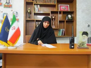 پویش &laquo;نذر مادرم زهرا(س)&raquo; با هدیه چادر مشکی  به نیازمندان شهر انجام شد