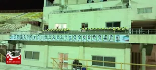 از مقام شامخ شهدای غریب در اسارت قزوین توسط بازیکنان دو تیم فوتبال تجلیل می شود