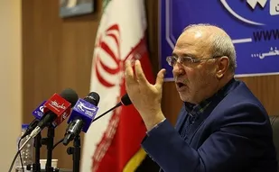 مشکل کشور ما کنز مال است که باعث عذاب الیم &laquo;تورم و بیکاری&raquo; شده است