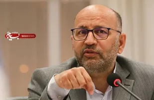 پیروی از مکتب مقاومت عزت ایران اسلامی را رقم زده است