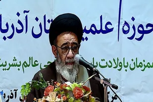روحانیون بایدبا مجاهدت موانع ظهور را رفع کنند