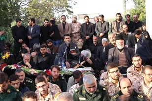 قرائت زیارت عاشورا در جوار آرامگاه شهید &laquo;همدانی&raquo;