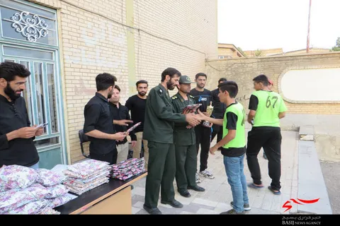 تجلیل از برترین‌های مسابقات فوتسال جام هفته دفاع مقدس در ملایر