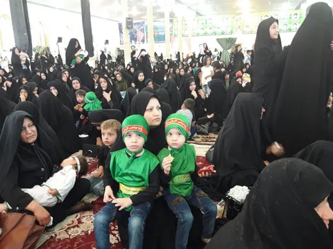 همایش شیرخوارگان حسینی در شهرستان جاجرم برگزار شد