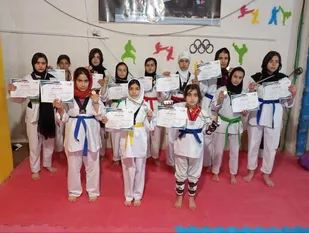 درخشش دختران بسیجی بویراحمد در مسابقات تکواندو