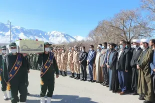 مراسم تشییع شهید گمنام در شهرستان بوانات برگزار شد
