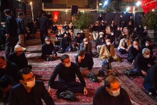 شور حسینی در عزای سیدالشهدا با رعایت اصول بهداشتی در قزوین