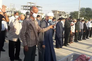 مادر شهید اکبر دهدشتی به فرزند شهیدش پیوست