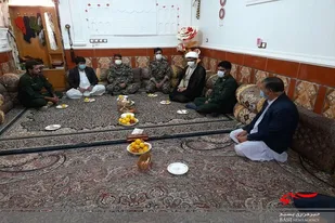 دیدار با خانواده شهید قادربخش هاشمزهی در تفتان