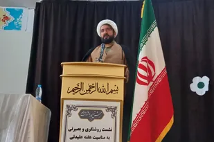 مربی و معلم با تعلیم و تربیت راه انبیا را ادامه می&zwnj;دهد