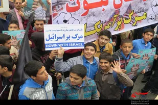 طنین فریاد &laquo;مرگ برآمریکا&raquo; و &laquo;مرگ بر اسراییل&raquo; در آسمان ملایر