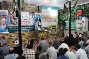 ذلت در مقابل ترامپ&zwnj;ها، نتیجه عدم تبعیت از ولایت است