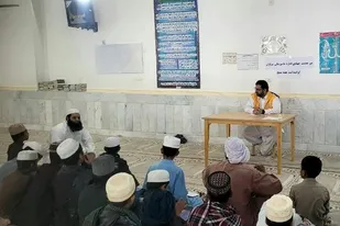 برگزاری میز خدمت جهادی در شهرستان سراوان