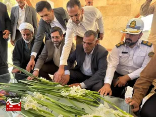 برگزاری آیین گلباران مزار شهدا شهرستان چهارباغ