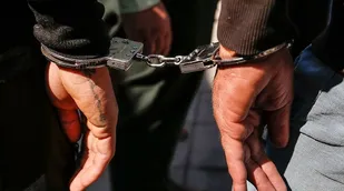 دستگیری ۲ سارق و ۹ مال&zwnj;خر ماشین&zwnj;های اداری در قم