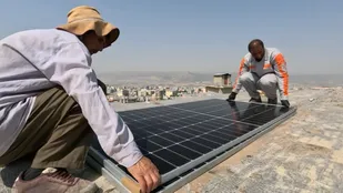 بسیج سازندگی سپاه فتح یاریگر دولت در تولید انرژی پاک + (فیلم)