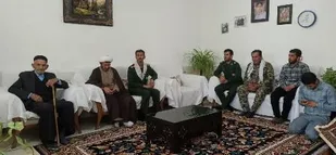 دیدار با خانواده شهید همت الله علی بازی در خانمیرزا