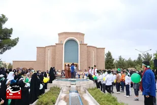سرود امام مقدس در دامغان اجرا شد