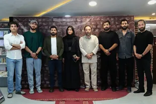 &laquo;جانشین&raquo; با حضور عوامل فیلم در همدان اکران شد