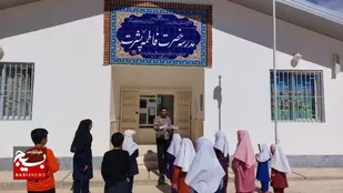 لحظاتی شاد برای دانش آموزانی که سالها در مدرسه&zwnj;ی کانکسی درس می&zwnj;خواندند