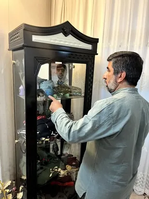 دیدار با خانواده شهید مدافع امنیت در شاهین شهر