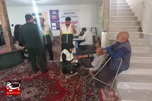 خدمات&zwnj;رسانی تیم پزشکی در روستای قلعه&zwnj;جوق فامنین