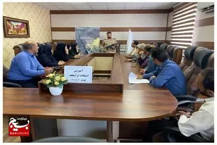 برگزاری دوره آموزشی &laquo;آشنایی با سلاح و اصول ایمنی&raquo;پایگاه مقاومت بسیج شهید علی کیخا اداره&zwnj;کل پشتیبانی امور دام استان