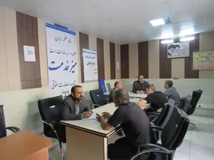 ارائه مشاوره به زندانیان و خانواده&zwnj;های آنان توسط حقوقدانان بسیجی قم