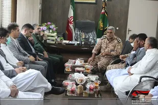 در شرایط کنونی کشور معیشت و کسب و کار مردم بسیار اهمیت دارد