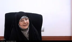 بانویی که همزمان در عرصه علم و خانواده خوش درخشید