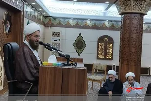 حامل سلام رهبر معظم انقلاب به شما هستیم