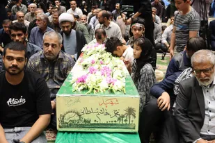 مراسم وداع با پیکر پاک و مطهر شهید محمدهاشم سلطانی