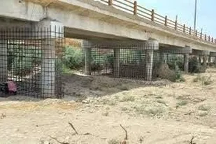 ۱۶ پروژه پل و ابنیه فنی راه&zwnj;ها در قزوین در حال اجراست