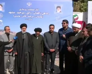 آغاز عملیات رسمی خط راه آهن یونسی گناباد به بیرجند با حضور رئیس جمهور