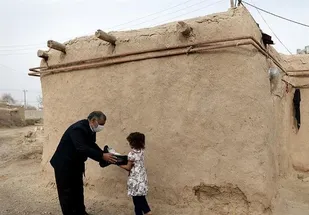 توزیع بیش از 2000  پوشاک میان خانواده های زیرپوشش کمیته امداد فیروزکوه