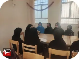 پاتوق کتابخوانی بانوان بسیجی در پایگاه طاهره بخش گوهرکوه به مناسبت هفته بسیج برگزار شد