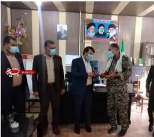 امضا تفاهم نامه همکاری مدیریت آموزش و پرورش و ناحیه مقاومت بسیج سپاه  عنبرآباد