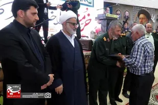 برگزاری مراسم بزرگداشت سال روز آزادسازی خرمشهر در کنگان/ تجلیل از خانواده شهدا و ایثارگران کنگانی حماسه آزادسازی خرمشهر