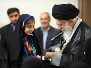 حاشیه&zwnj;های دیدار خانواده&zwnj;های شهدای مدافع حرم با رهبر انقلاب