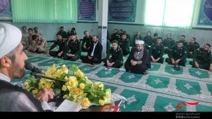 دشمنان انقلاب و منافقین داخلی به دنبال توطئه علیه انقلاب اسلامی هستند