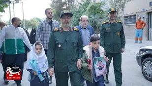 فرمانده سپاه استان البرز، بدرقه کننده&zwnj;ی فرزندان شهدا تا مدرسه&zwnj;شان