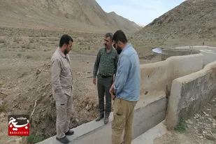 فرمانده نیروی مقاومت بسیج ناحیه سرخه از حمام ضد کنه در افتر بازدید کرد