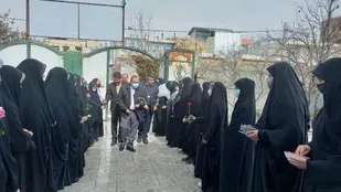 برگزاری جشن ولادت حضرت زهرا سلام الله علیها در مدرسه غیر دولتی ریحانه الرسول یاسوج