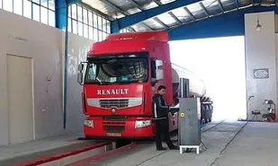 تأکید بر کنترل دقیق معاینه فنی خودروهای سنگین